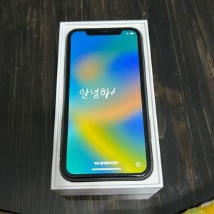 iphone 11 WILL ACCEPT BEST OFFER